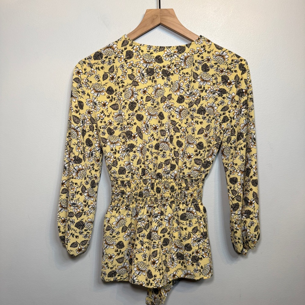 Max Studio Women's Yellow Floral V-Neck Smocked Waist Tie Blouse Top Size Small - Picture 5 of 5
